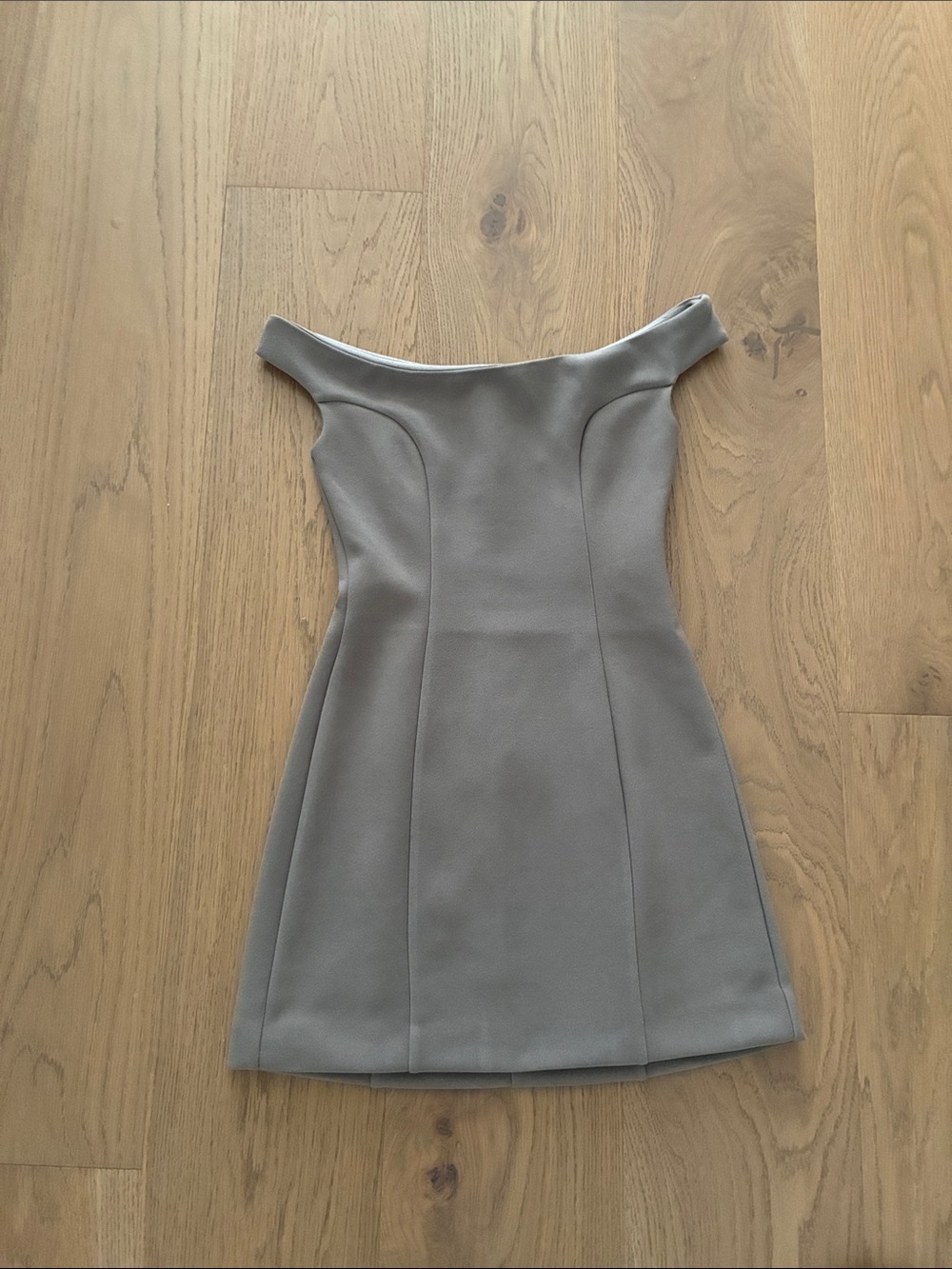 Meshki Strapless Taupe Off The Shoulder Mini Dress. Small. NWT.